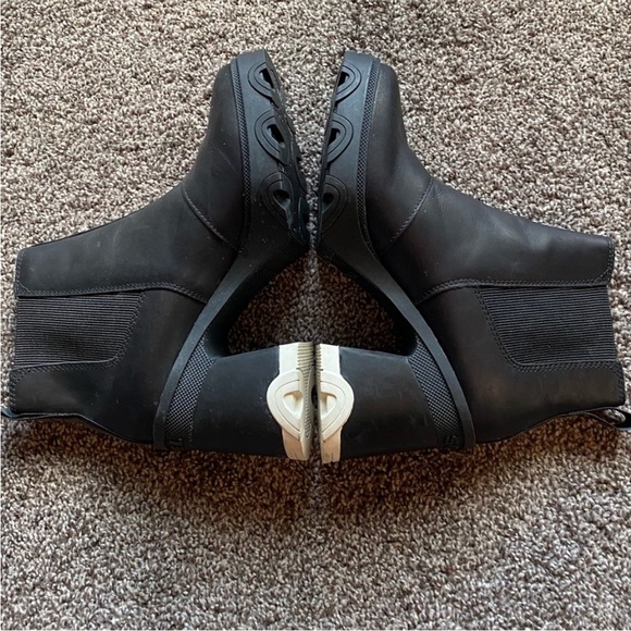 $220 Sorel Brex Heel Chelsea Bootie Boot white heel black winter rain boot 9.5 - Picture 12 of 14